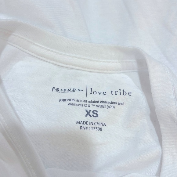 Love tribe NWT FRIENDS long sleeve T sz XS - Picture 3 of 5